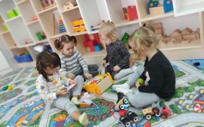 5 abilități pe care le poate dezvolta copilul frecventând Centrul educațional „Giraffe”