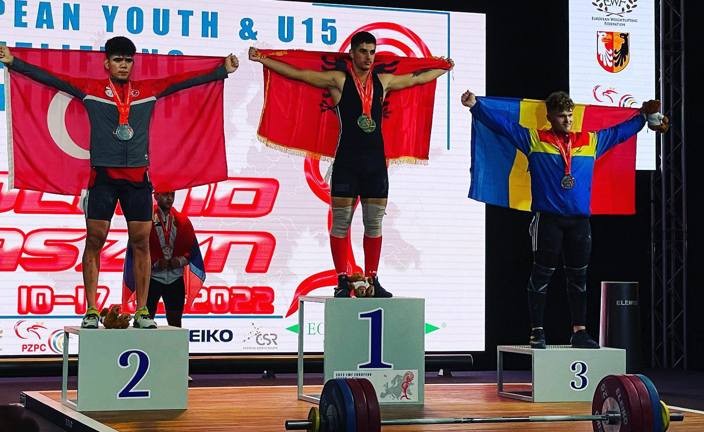 Halterofilii Daniel Ciubotaru și Alexandru Neagu au urcat și ei pe podium la Europenele U15 și U17